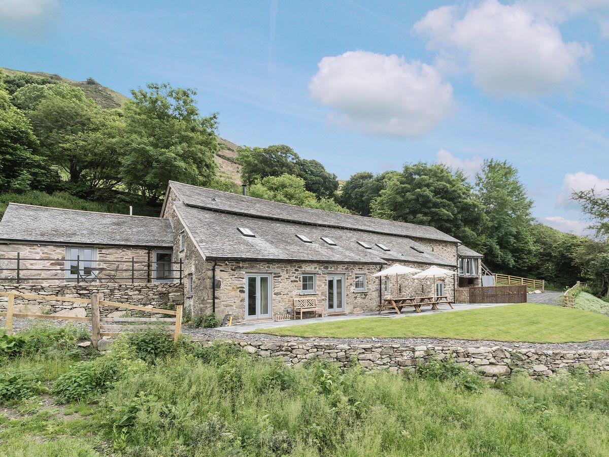 Upper Valley Barns